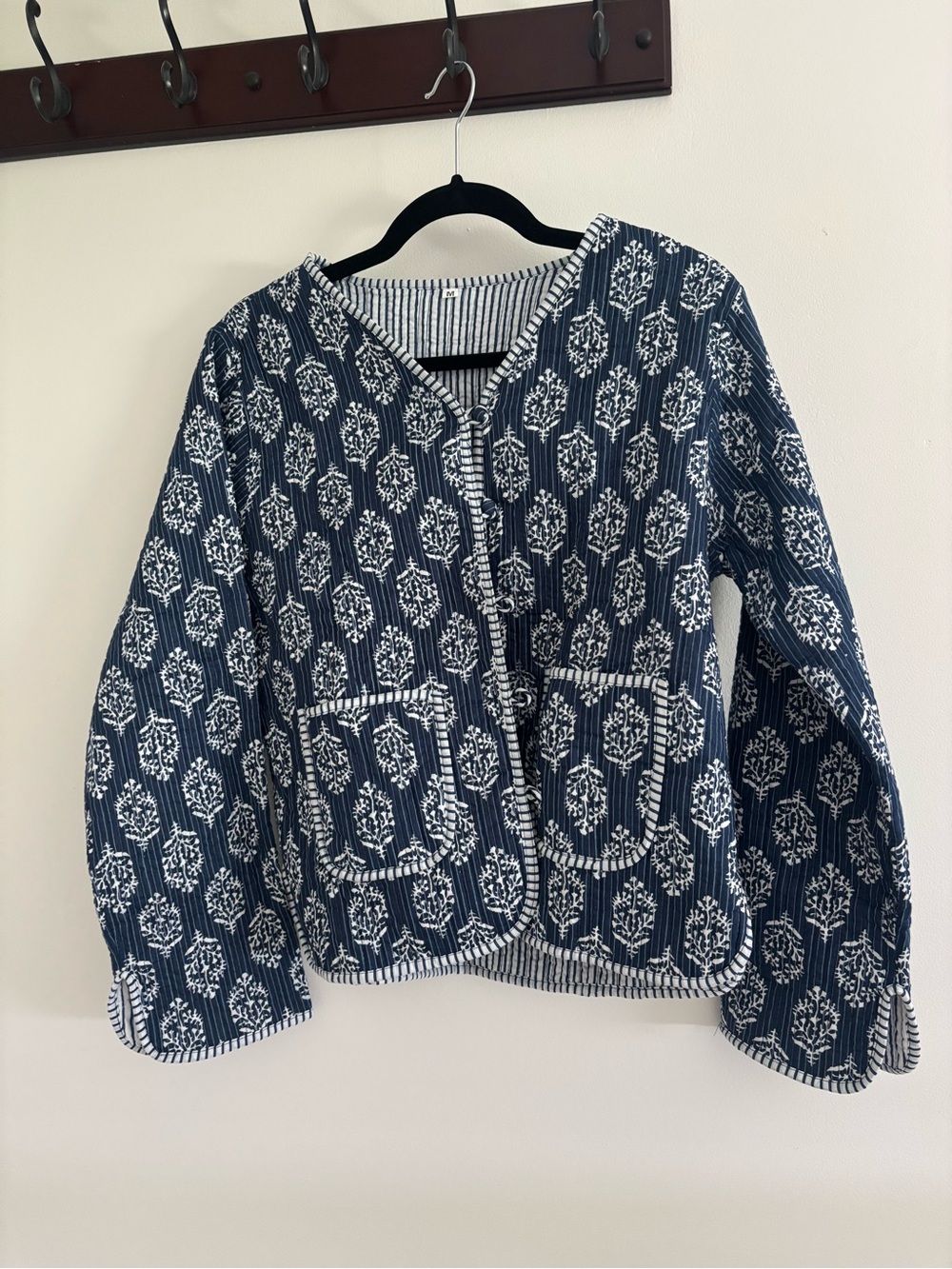 Quilted Navy Floral Print Women's Jacket